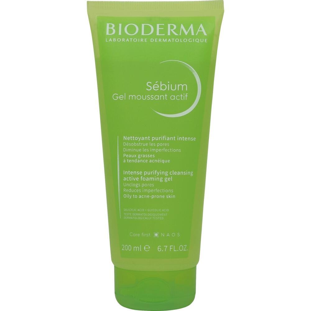 Grüne Flasche mit Gesichtsreinigungsgel von Bioderma für unreine Haut.